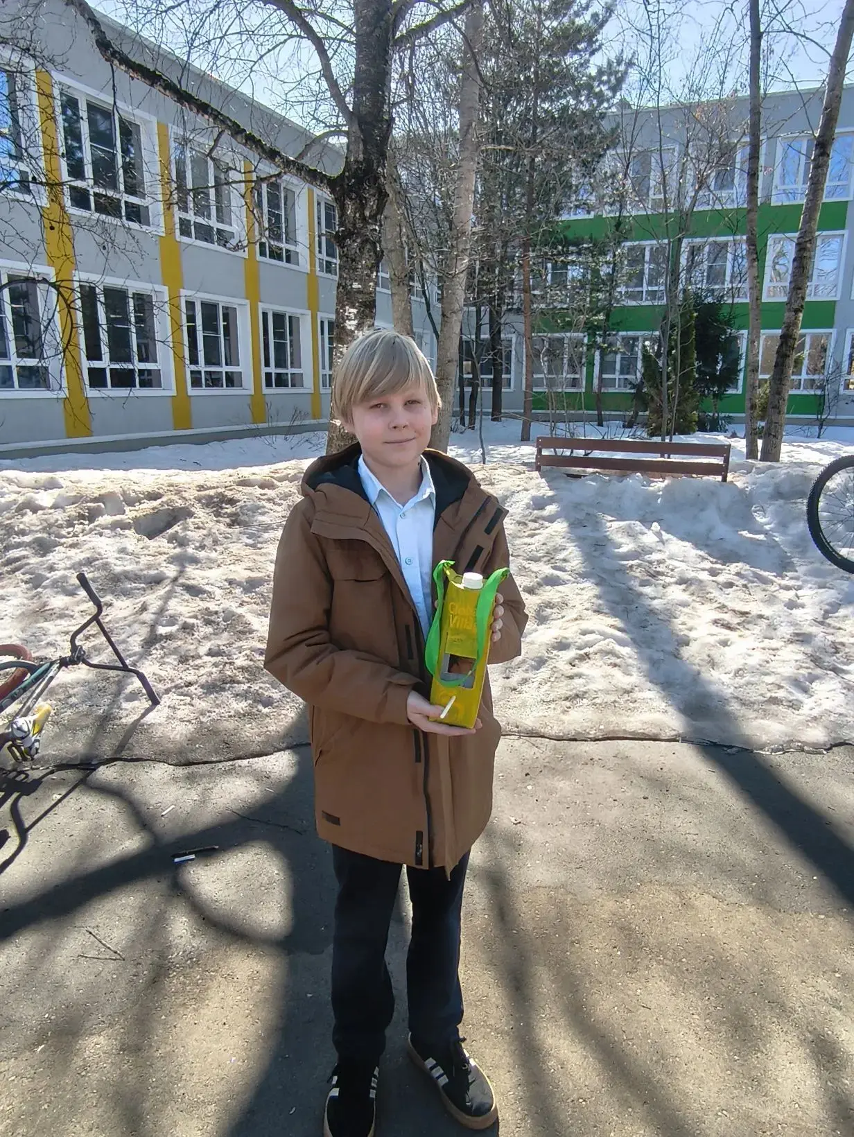 19 марта 5М класс посетил мероприятие, посвященное дню леса " Покорми птиц" во Фрязинском лесопарке.