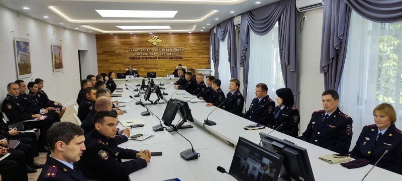 📌Владимир Кубышко представил нового руководителя Уфимского юридического института МВД России📌

⭐За
