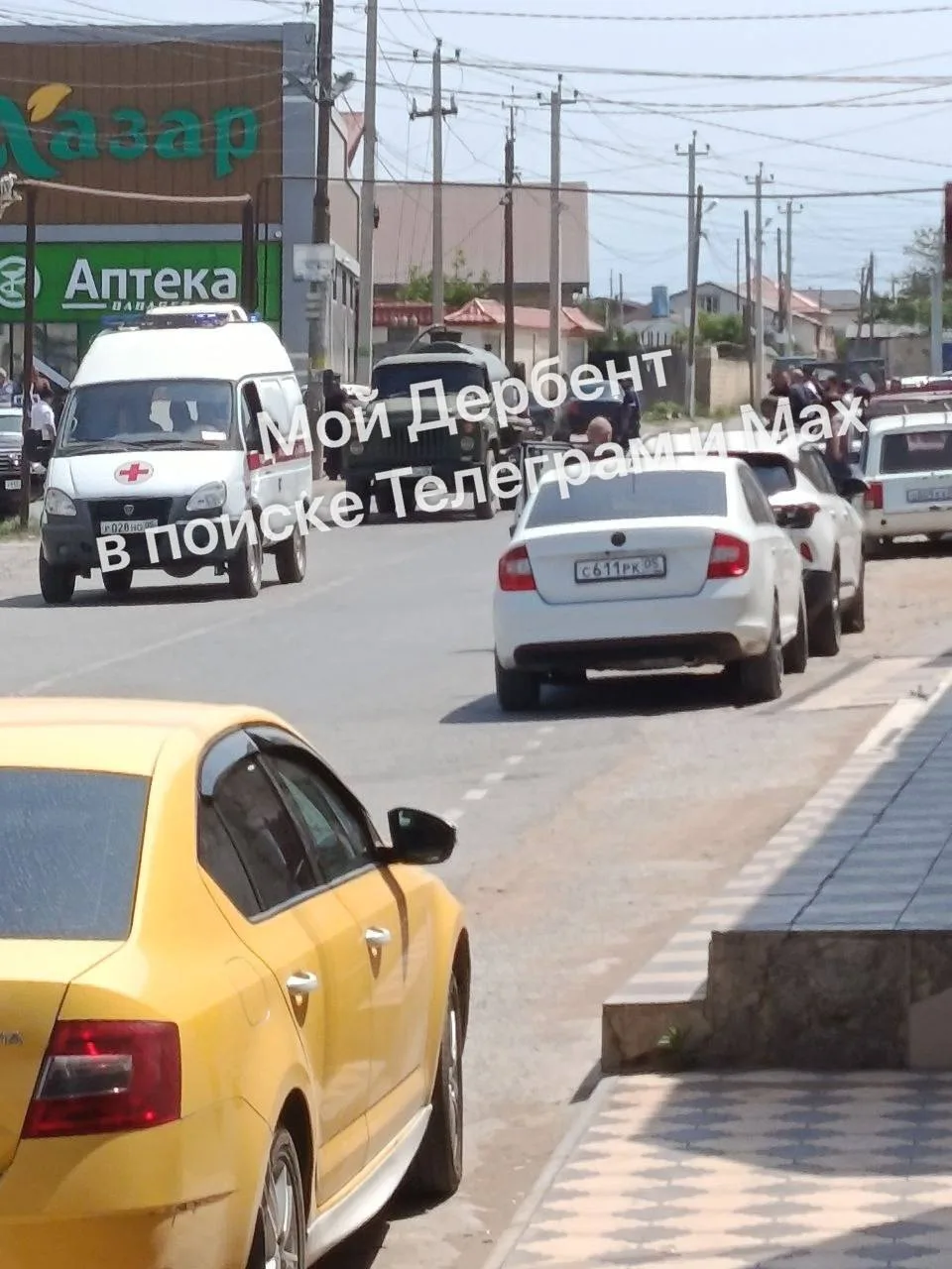 ❗️В Хазаре у супермаркета "Хазар&; сбили девочку-туристку. В тяжёлом состоянии доставили в ЦГБ. 

ДА
