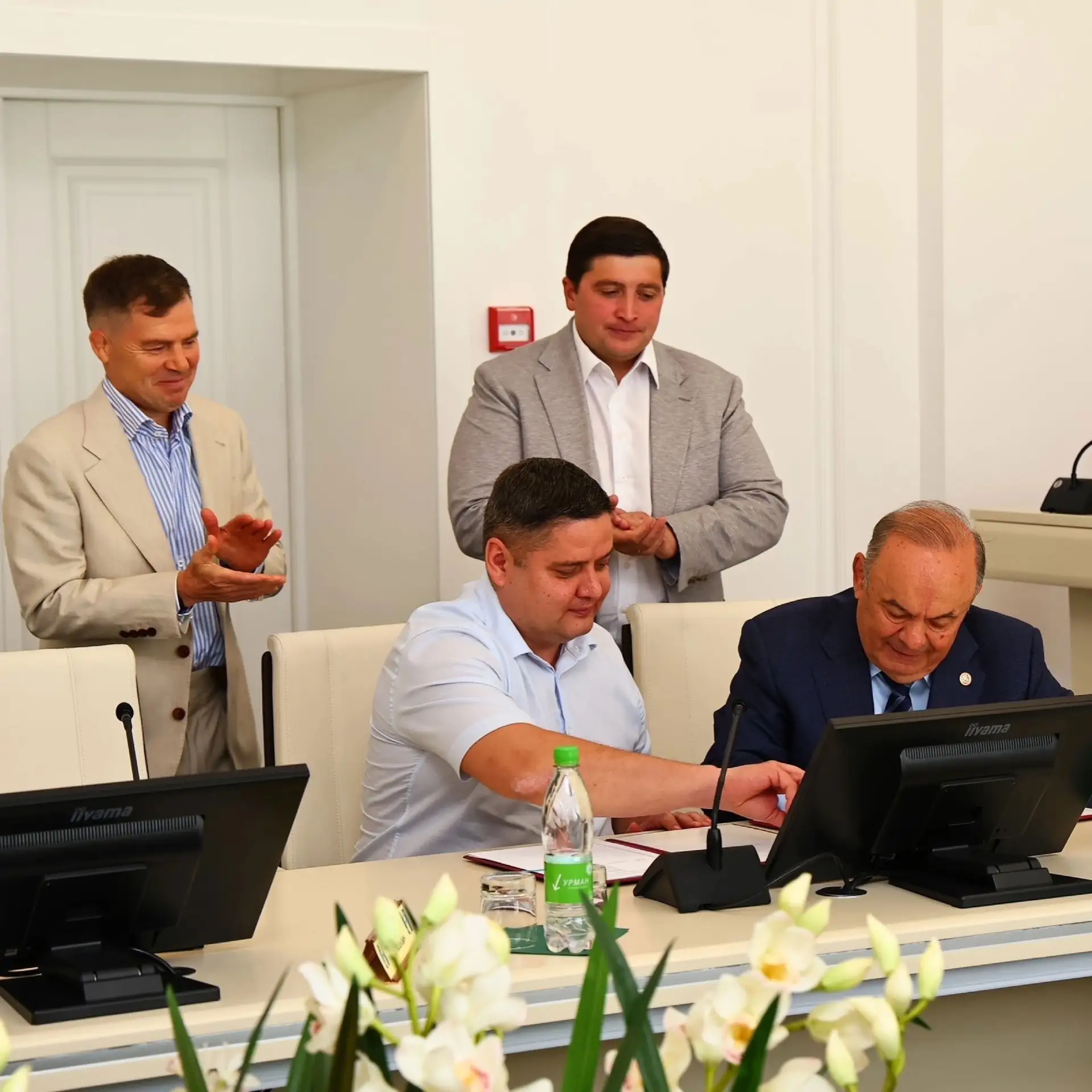 Администрация Нижнекамска и Федерация спортивной борьбы Республики Татарстан подписали соглашение о 