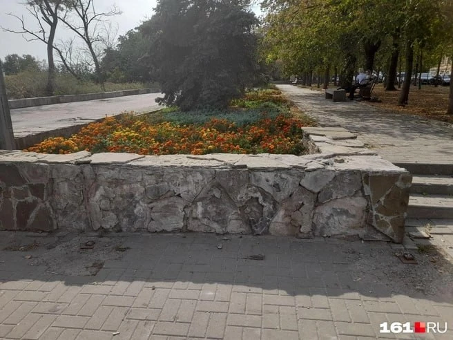 Сквер Седова в Ростове снова остался без полноценного благоустройства — деньги хотя бы ...