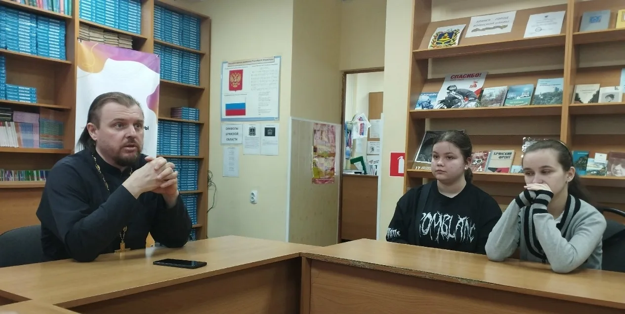 📌7 апреля - День беременных.  Руководитель молодежного отдела иерей Алексей Иванов встретился с деву