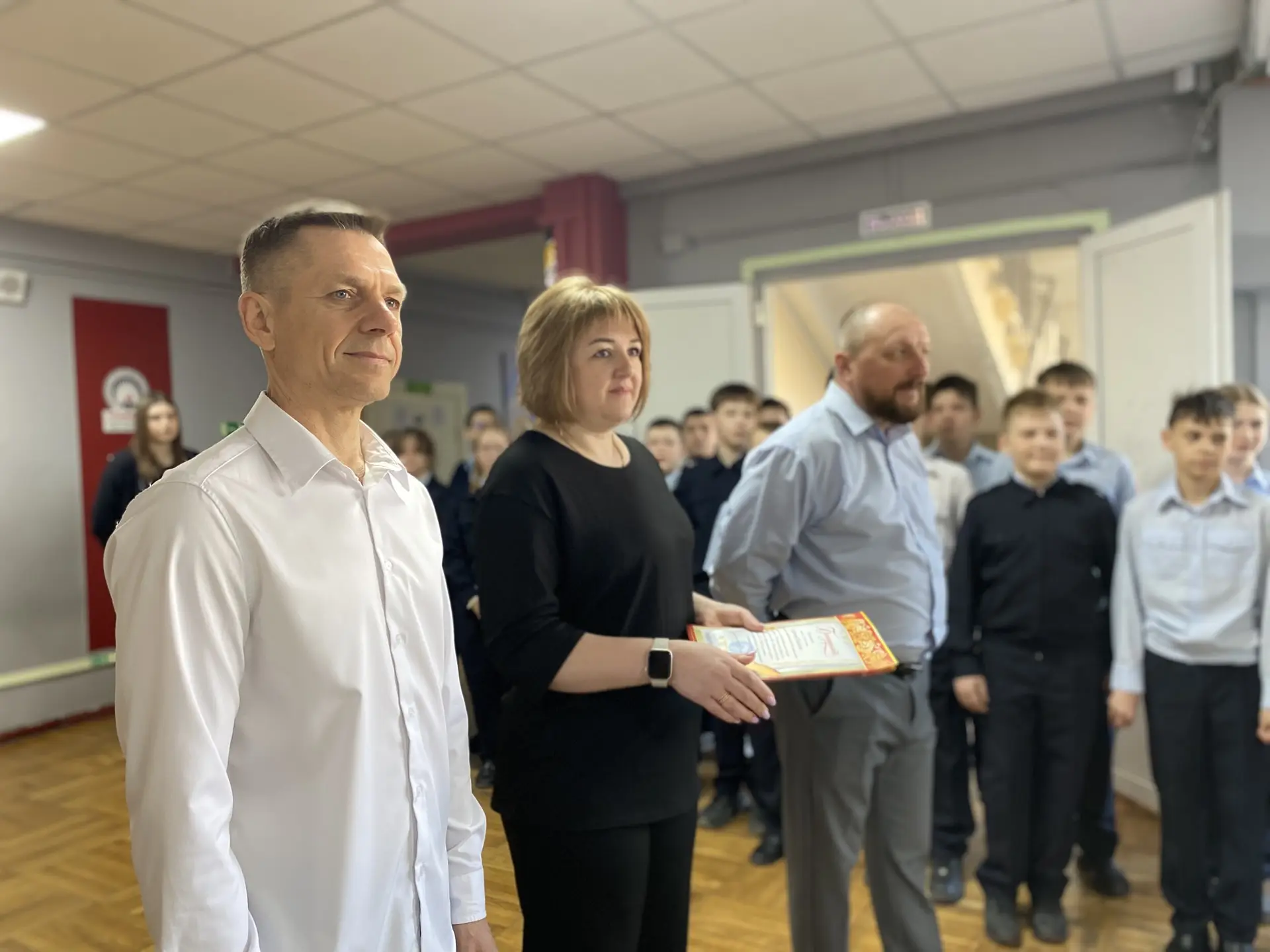 🏫Последняя учебная неделя в третьей четверти началась с поздравлений!   🏐🏃‍♀️23 марта состоялась цер