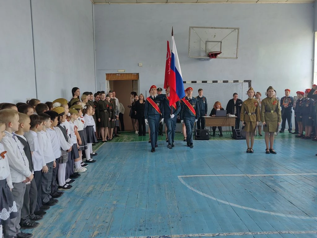 📌ЛИНЕЙКА ПАМЯТИ   Сегодня в  нашей школе прошла торжественная линейка, посвященная 81-ой годовщине В
