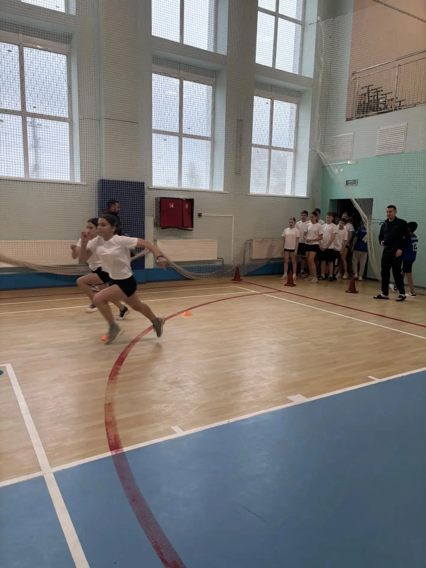 🏆Первое место в округе: команда школы №10 успешно выступила на «Президентских состязаниях»   🥇В конц