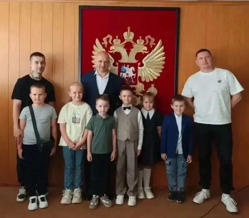 На АО «КРЭМЗ» для будущих первоклассников - детей сотрудников предприятия - провели экс...