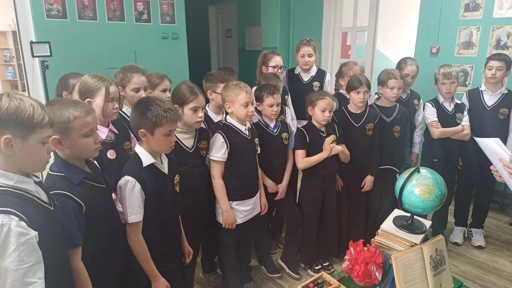 🏛️ ИТОГИ ДНЯ МУЗЕЯ! 🎉Сегодня в МБОУ СШ № 23 прошёл День музея, посвящённый 60-летию школы. 📚✨ Для уч