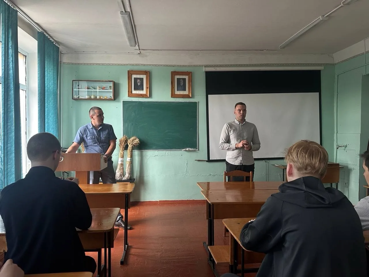 Профессионалитет для бойцов РСО: преподаватели Агрономического факультета обучают будущ...