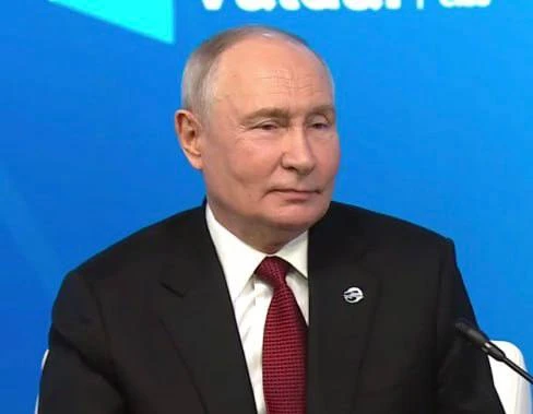 ⚡ Получи фашист гранату от советского солдата, — Путин