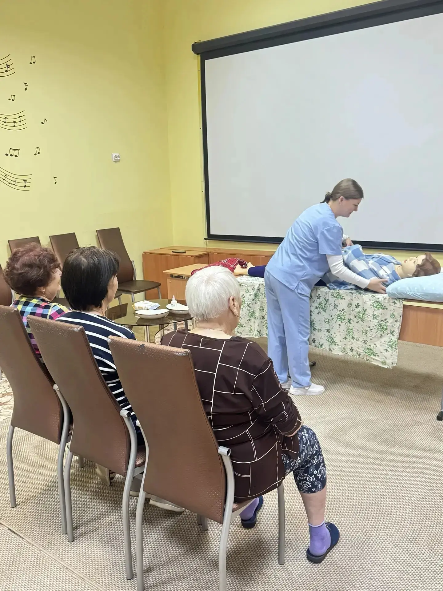 В рамках технологии Школа ухода "Забота без тревог"
