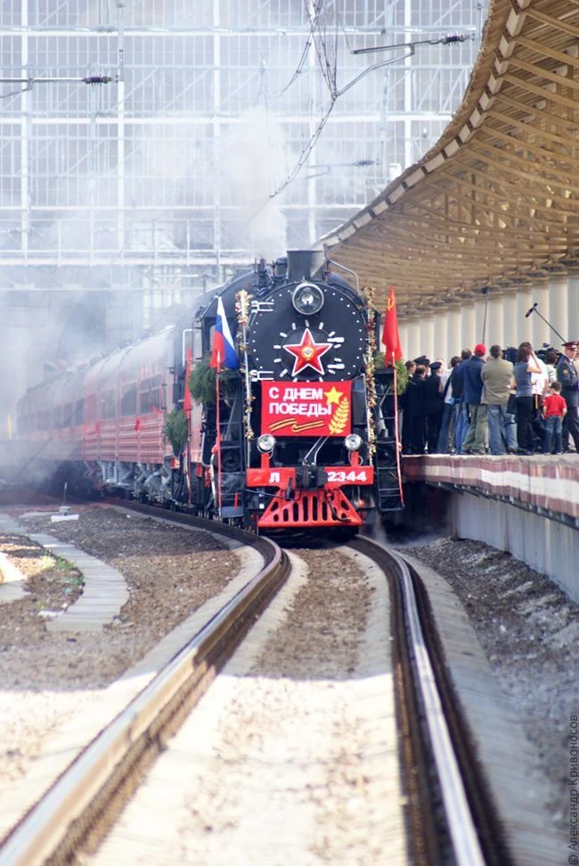 🚂В Екатеринбург эшелон Победы с военной техникой приедет 4 мая и простоит на перроне с 09-50 до 15-3