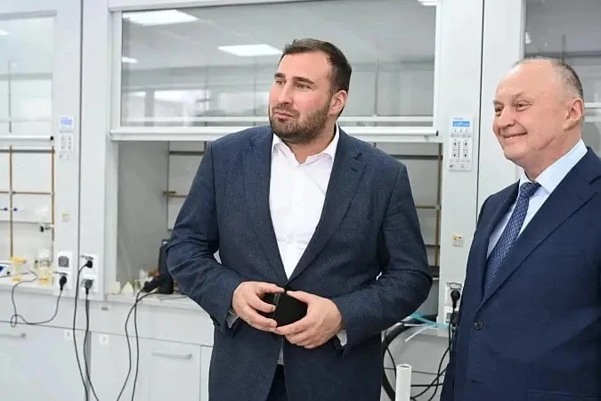 Первый заместитель губернатора, глава правительства Тульской области Михаил Пантелеев п...