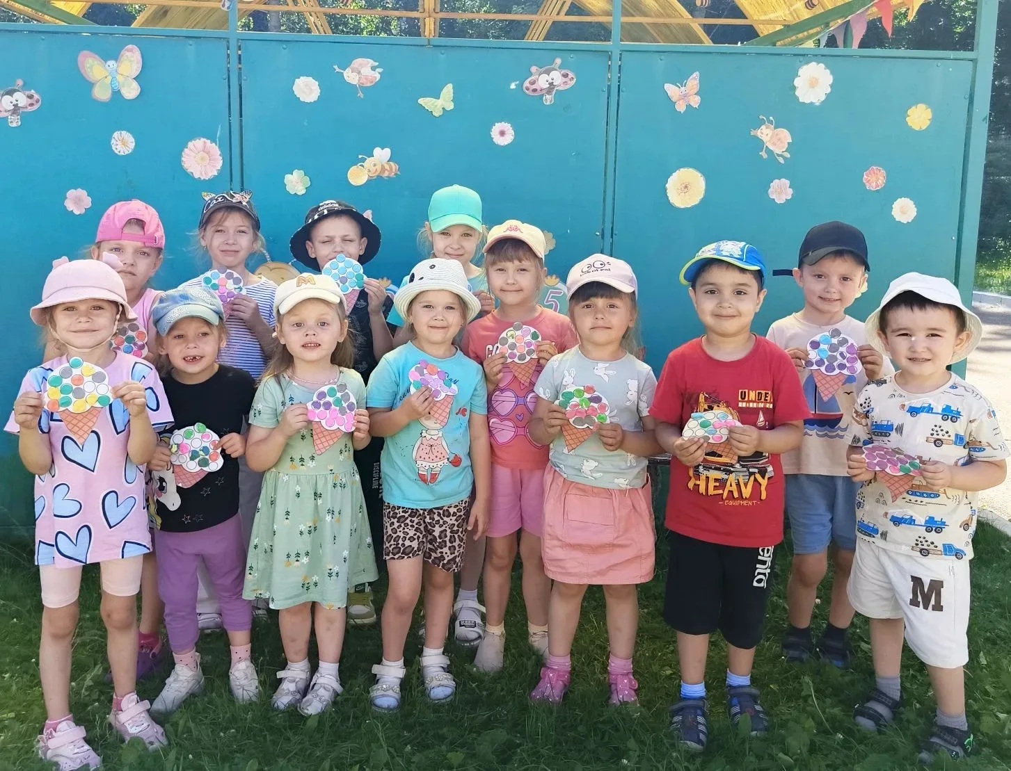🍨День мороженого🍦

10 июня - самый  любимый  праздник всех детей,   Всемирный день мороженого!🍦 У