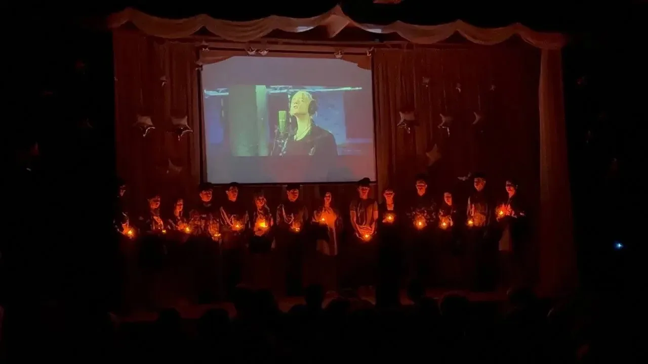 «Времён связующая нить»: в память о тех, кто защищал Родину! 🇷🇺 🎭 🎤 20 февраля в нашей школе прошло 