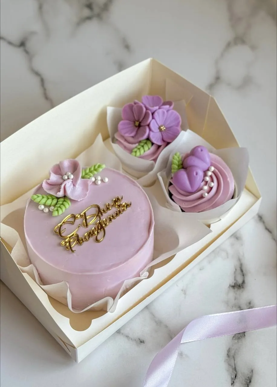 БЕСПЛАТНЫЕ уроки по ТРЕНДОВЫМ бенто с капкейками 🔥🔥  Сейчас они в ТОПе на Pinterest 🔝 Их просто обож