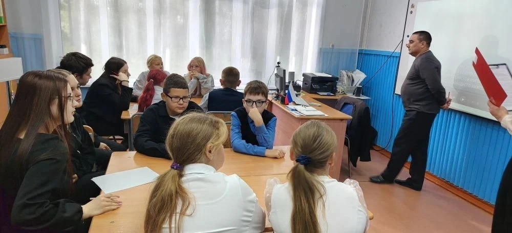 🏫3  сентября — памятная дата, и именно к ней мы приурочили урок памяти, посвящённый Ку...