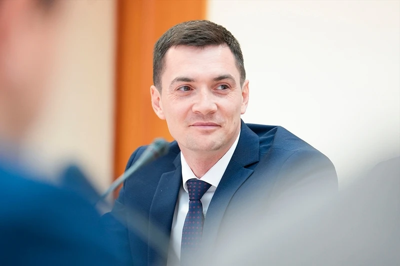 Роман Маслов снова выдвинут на должность сенатора от Вологодской области