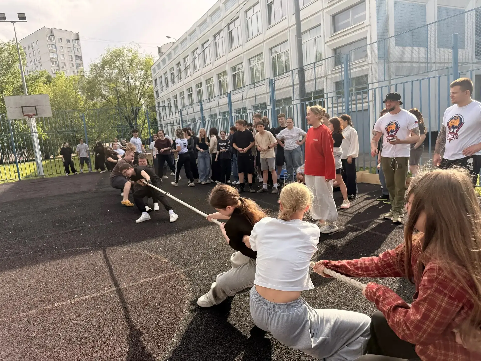 💪 «КВАНТ» закрывает сезон: канат, мас-рестлинг и крутые гости!  Сегодня на площадке Здания №2 (Паром