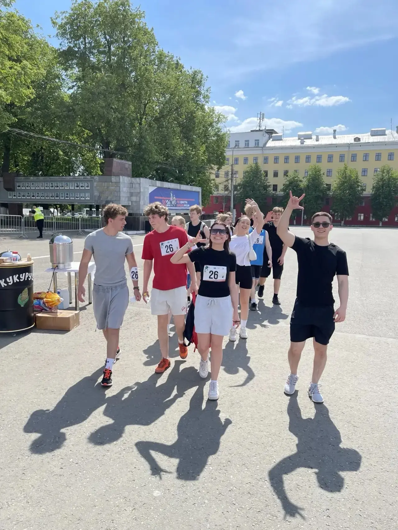 💪К старту готовы!   ✨В субботу, 23 мая, на Театральной площади был дан старт традиционной весенней л
