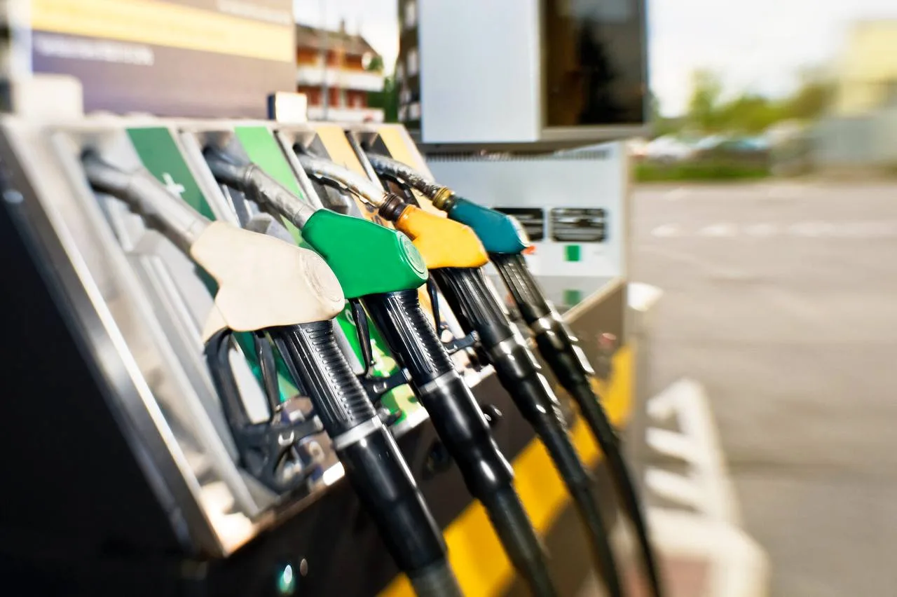 ⛽️ Бензин в Рязанской области стал дешевле на 2,4%