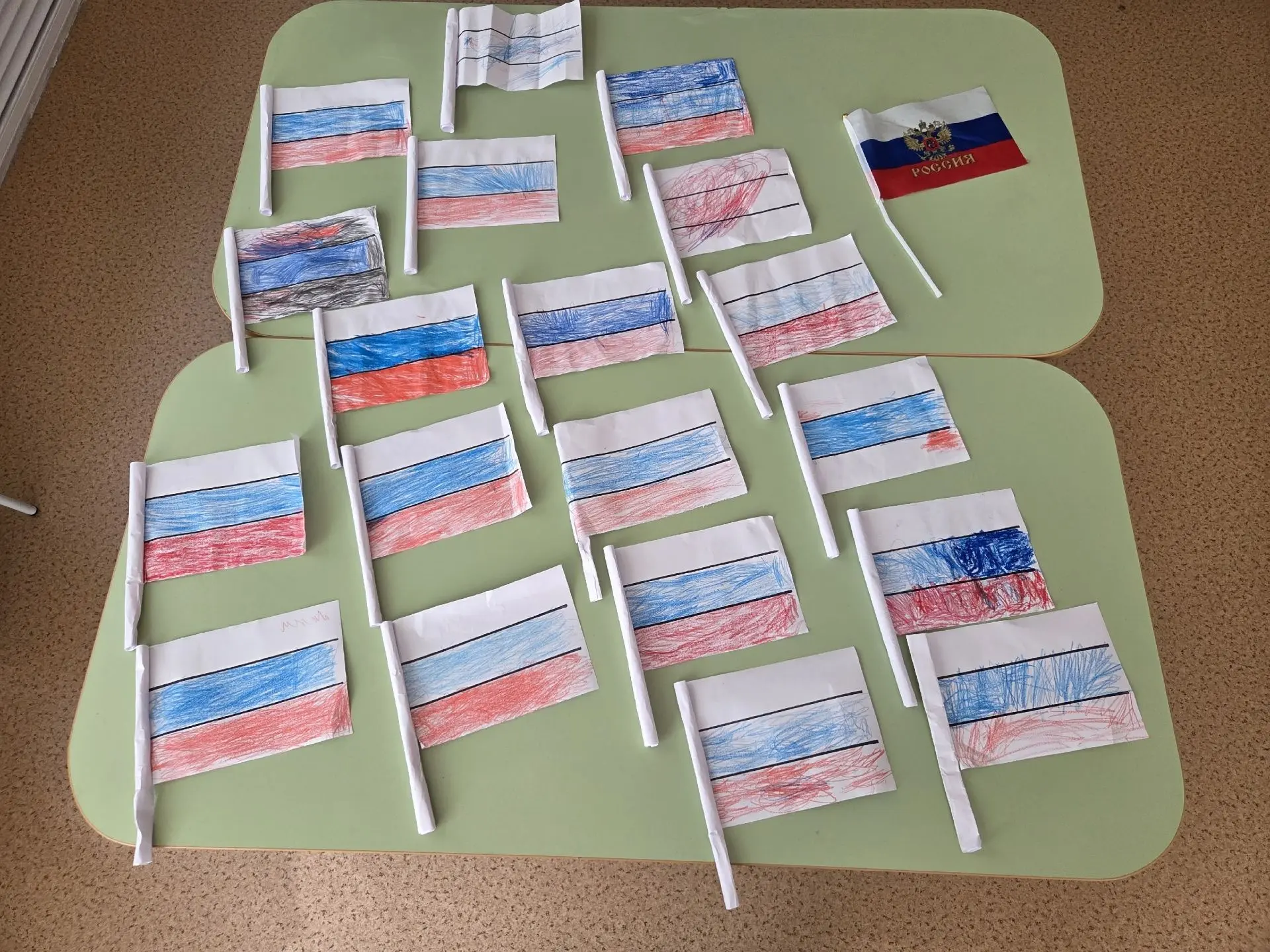 Сегодня в нашем детском саду прошёл тематический день, посвящённый Дню Государственного...