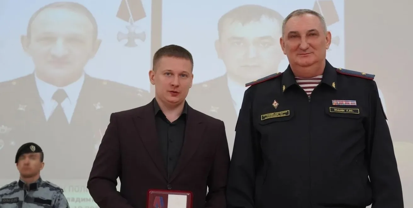 В единстве спорта и памяти: в Саратове состоялся турнир по комплексному единоборству, посвященный па
