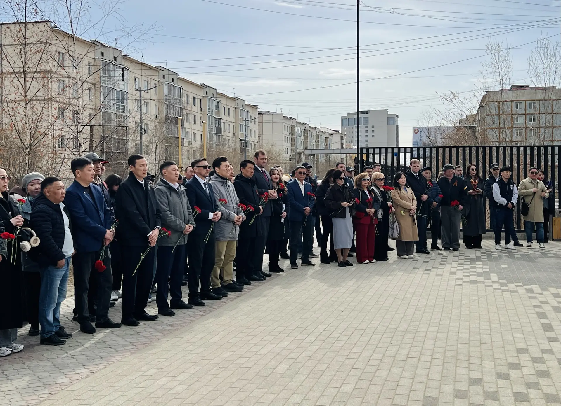 В Якутске почтили память выдающегося связиста Александра Борисова  7 мая, в День радио, в Якутске со
