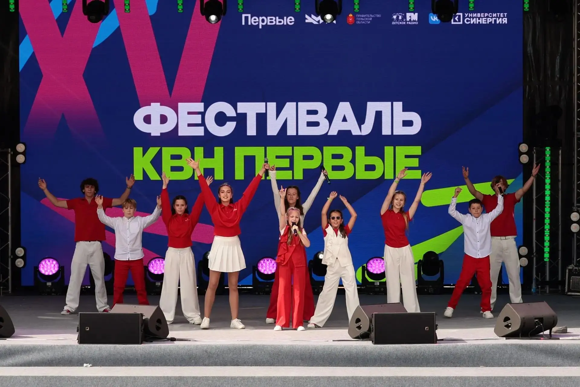 Первый тур — позади. Теперь ждём результаты!