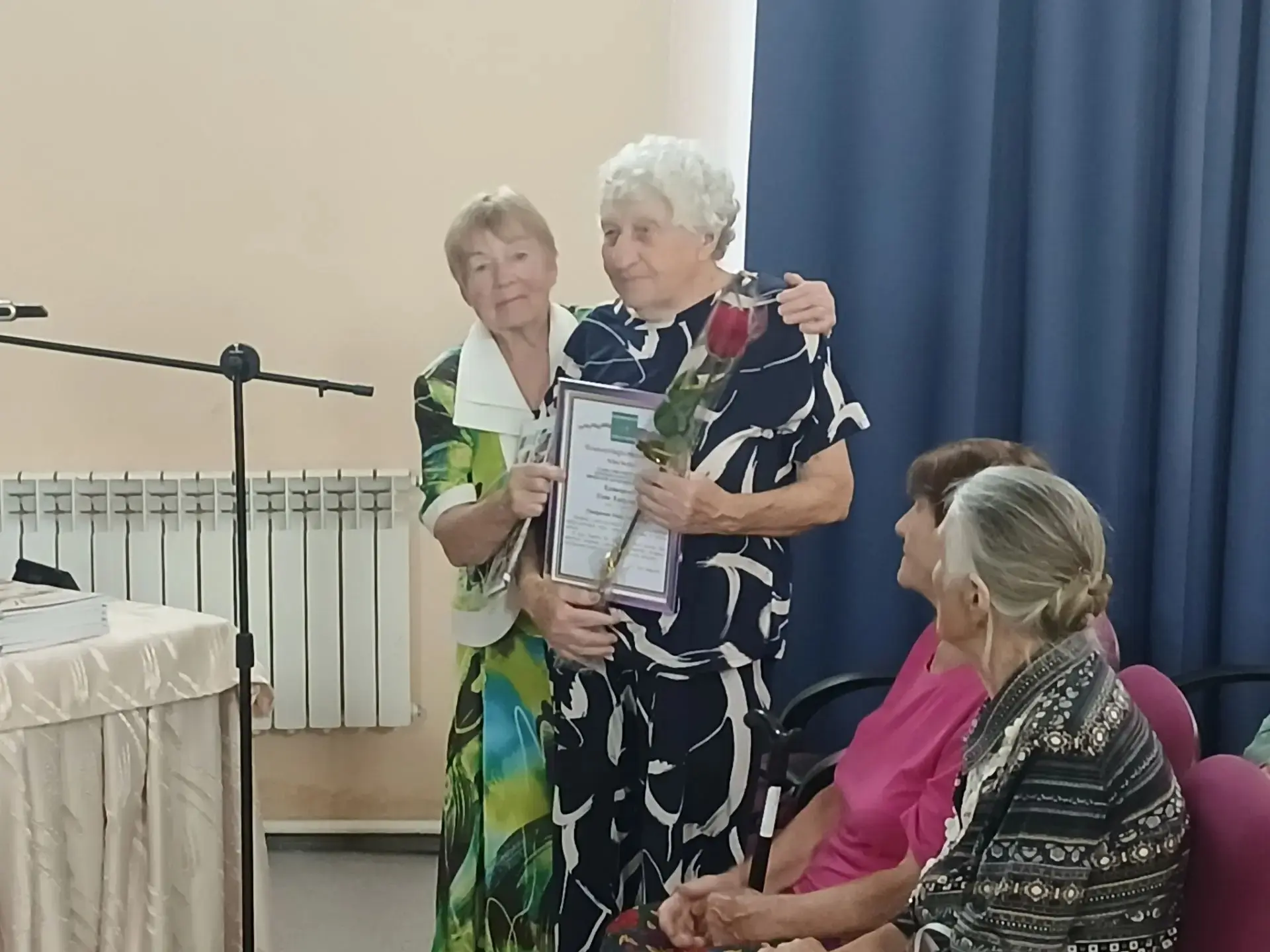 🎊 90 лет мудрости, доброты и богатого жизненного опыта! В Доме культуры посёлка Волоча...
