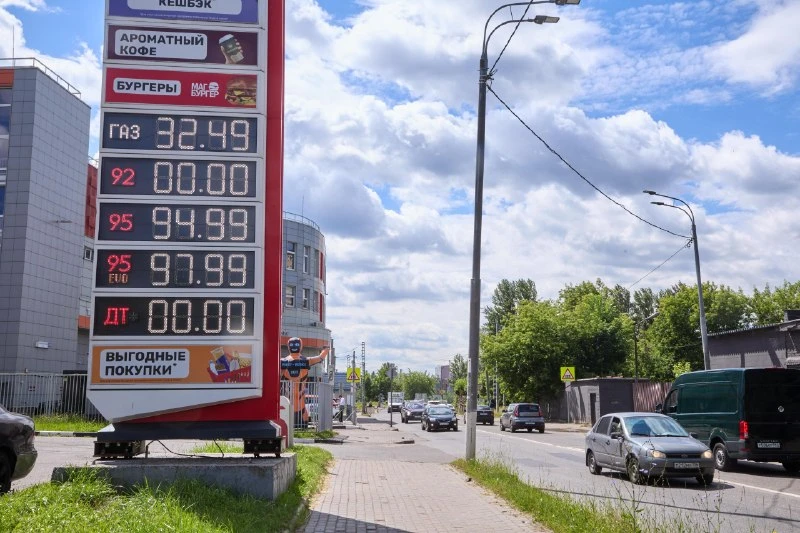 Цепная реакция. Что в первую очередь подорожает вслед за бензином и когда ударит по кар...