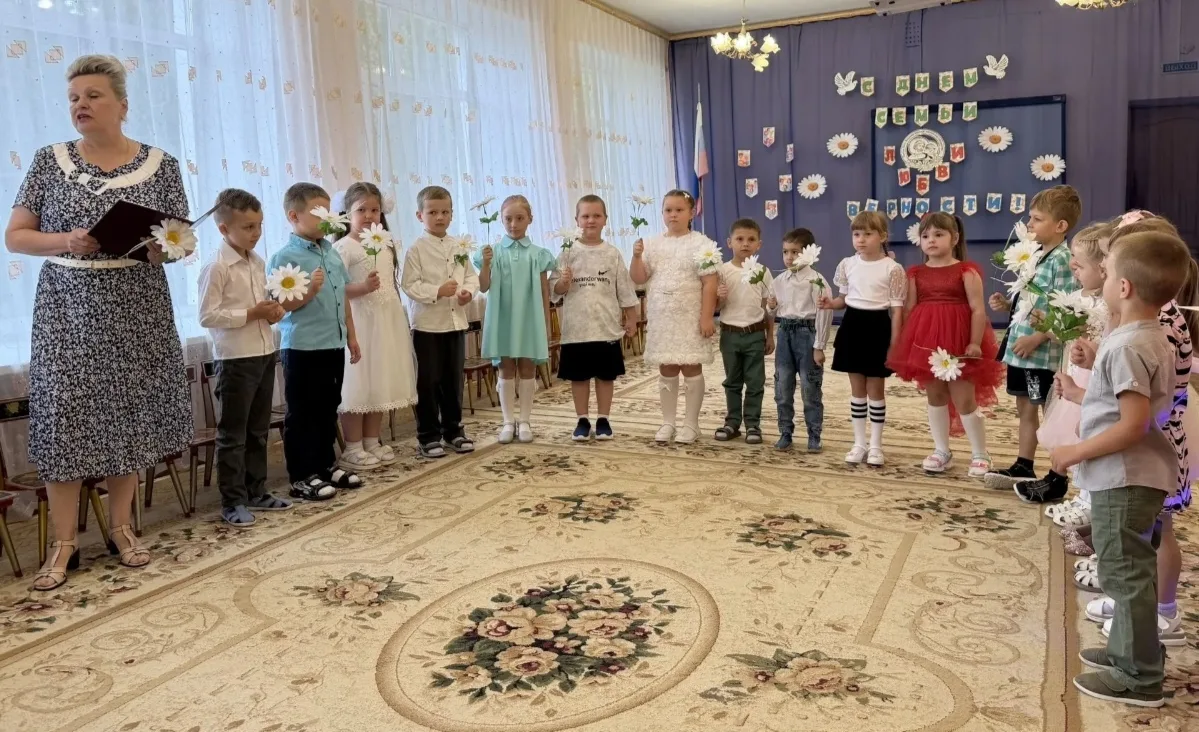 Сегодня самый душевный праздник — День семьи, любви и верности!