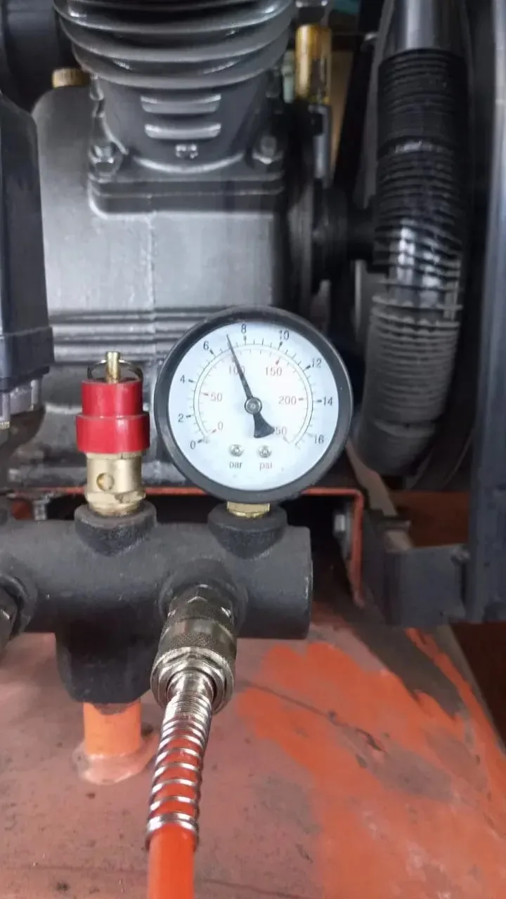 🔧 Специалисты проводят промывку тепловой сети в Облучье!