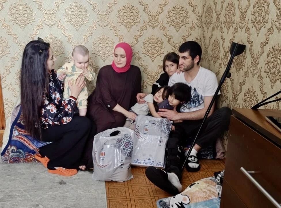 👨‍👩‍👧‍👦 В Махачкалинском центре соцобслуживания отметили Международный день семьи  15 мая специалист