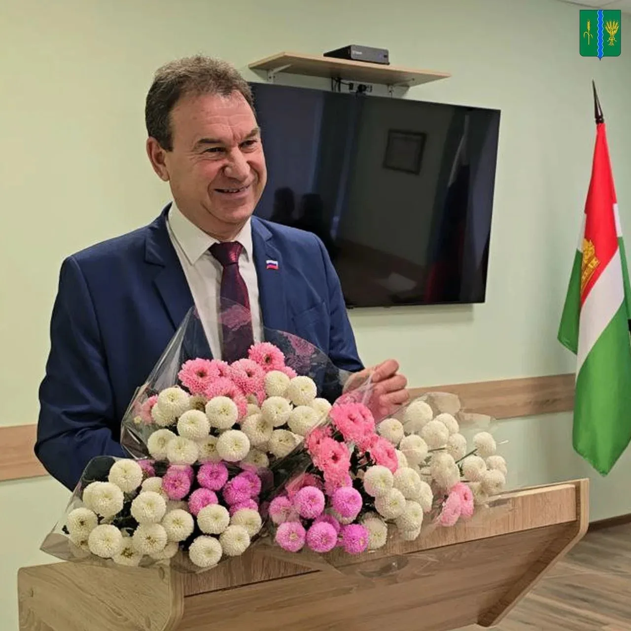 Уважаемый Владимир Васильевич!