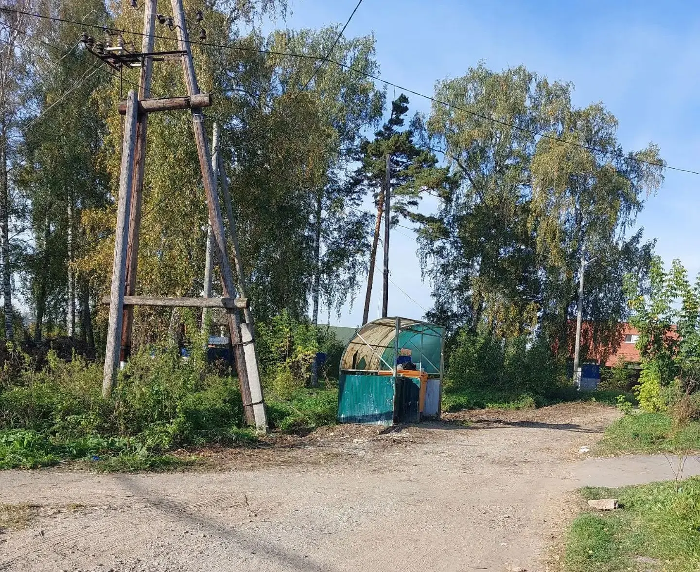 Все контейнерные площадки приведены в порядок.