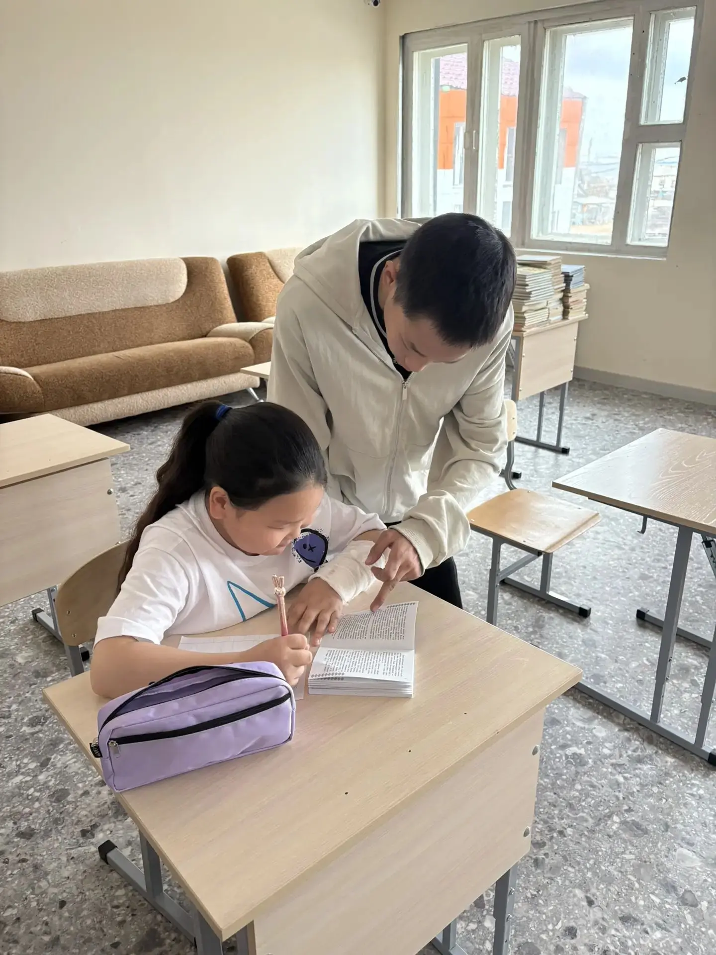 Название: «День, когда школа перевернулась: итоги двойного праздника»