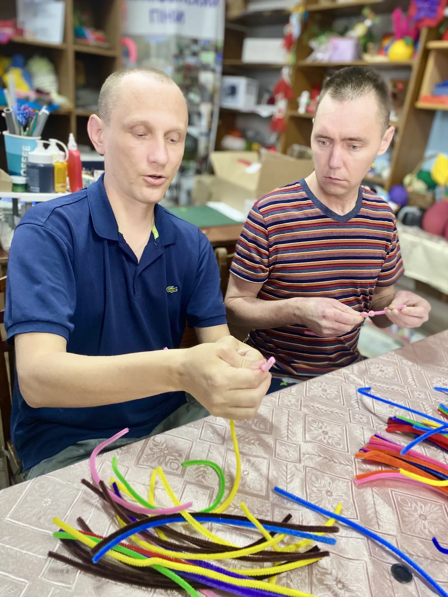 🌀✨ ПУГОВИЧНЫЙ ДЕСАНТ: как у нас сегодня рождались крылатые модницы 🧷🧚♀️

Сегодня в нашей мастерск