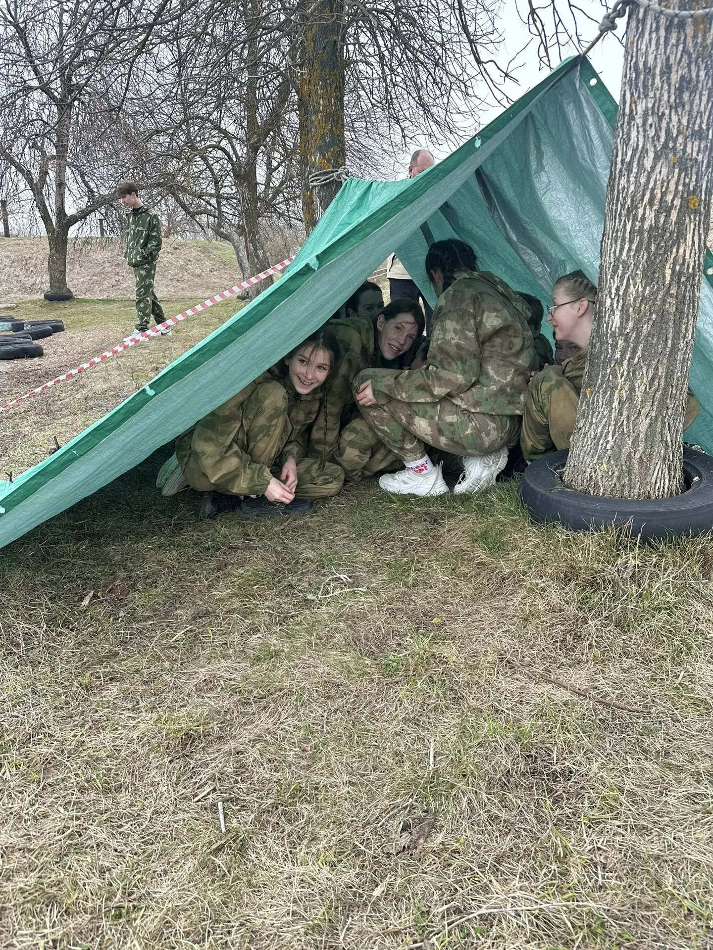 🏅 Гордость школы! 6 «Д» — в тройке сильнейших в Пензе!    С 7 по 8 апреля наша команда юнармейцев из