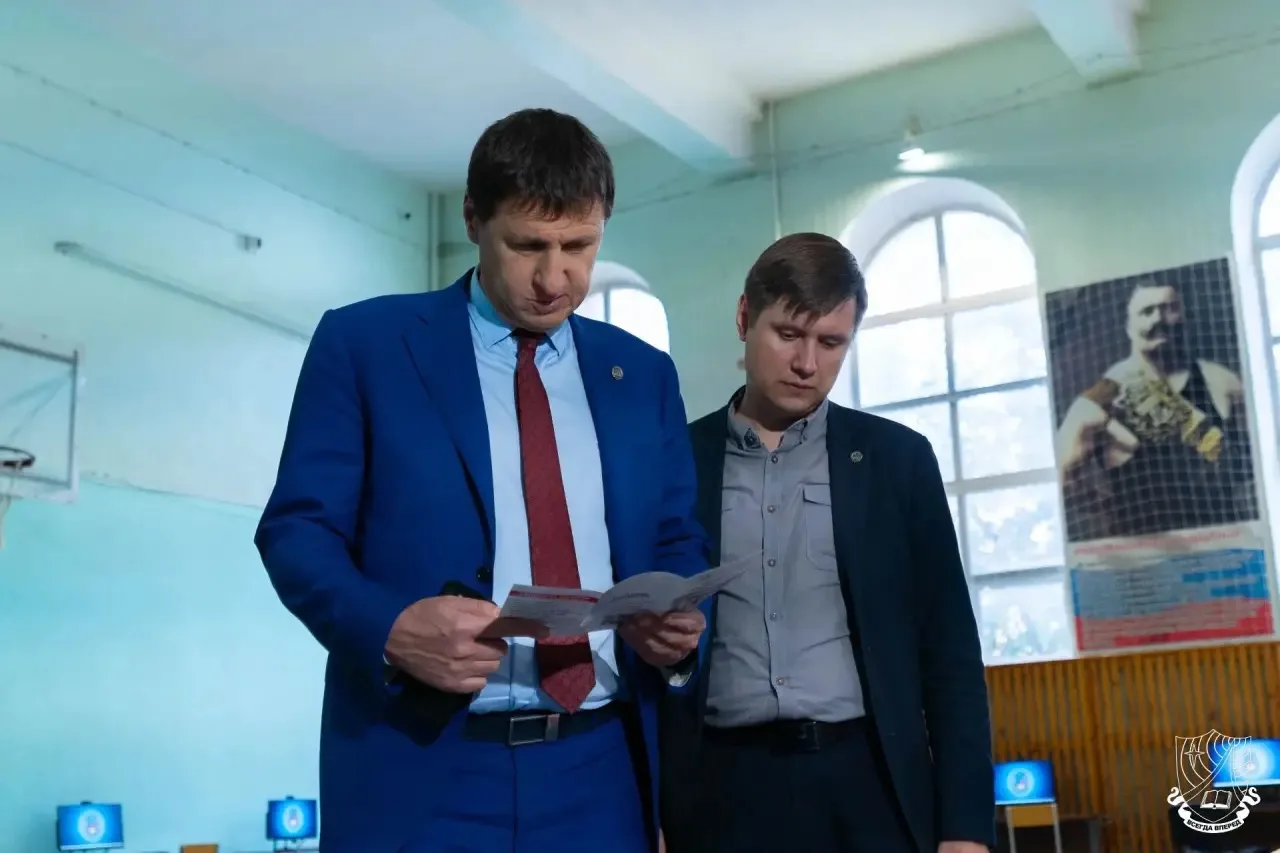 Время выбирать будущее — время поступать в РГРТУ!

🚨 Уже завтра в Рязанском государственном радиоте