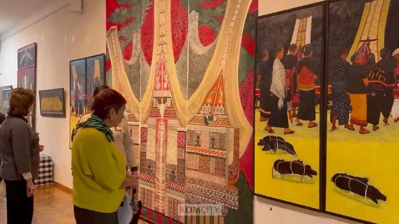 🎭 В Комсомольске открылась выставка об Индонезии «Ожерелье Экватора»