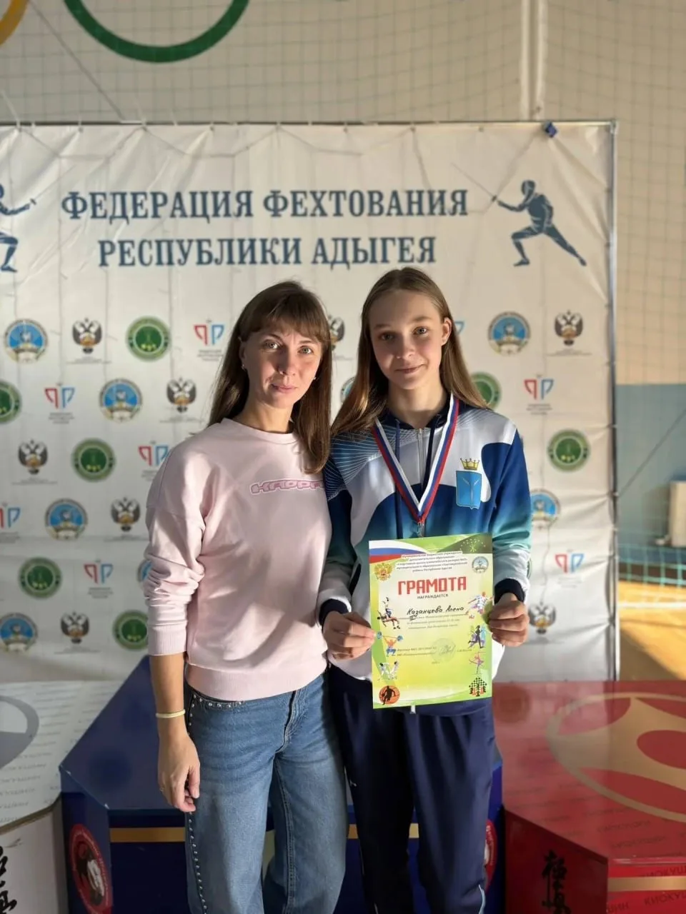 Саратовские фехтовальщики взяли медали на межрегиональных соревнованиях.