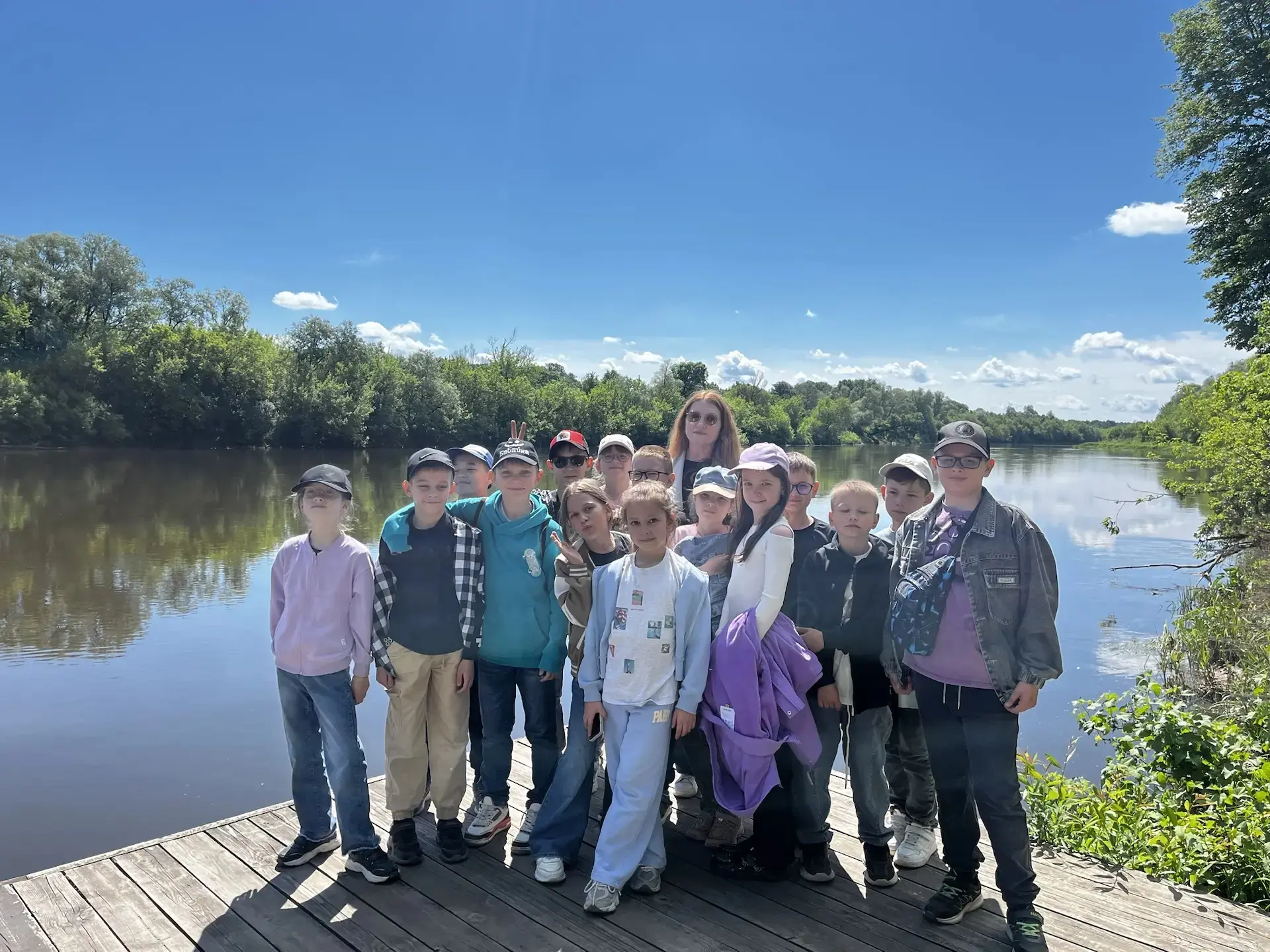 🦌Путешествие 3В класса в сафари‑парк «Кречет»☀️  😊25 мая обучающиеся  3В класса отправились в увлека