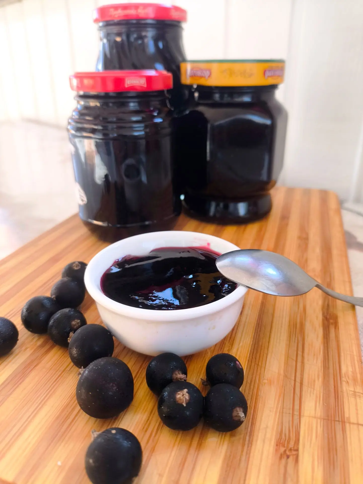 ЖЕЛЕ ИЗ ЧЕРНОЙ СМОРОДИНЫ