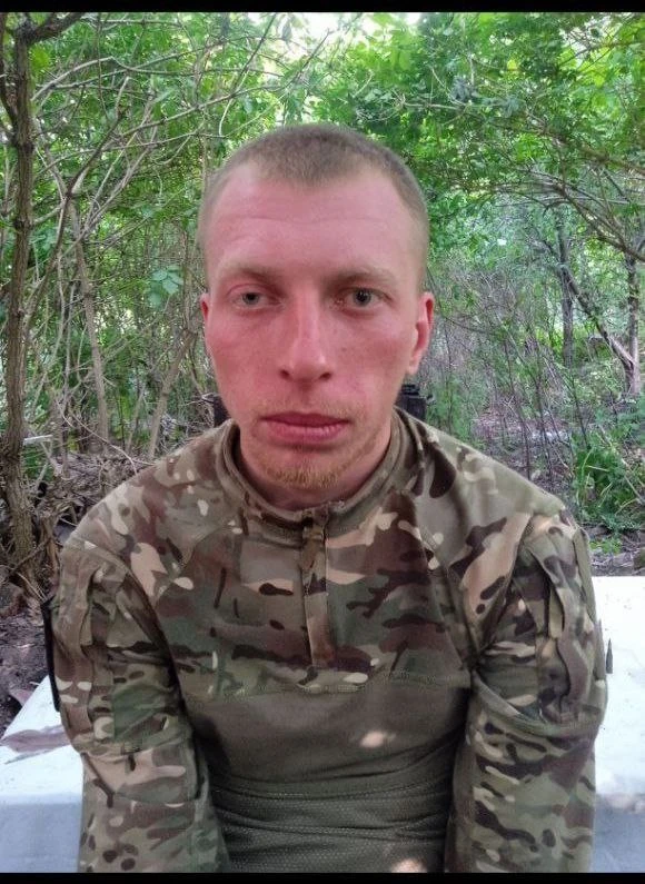 ❗️Полиция разыскивает военнослужащего Егора Бутова, самовольно оставившего место службы.