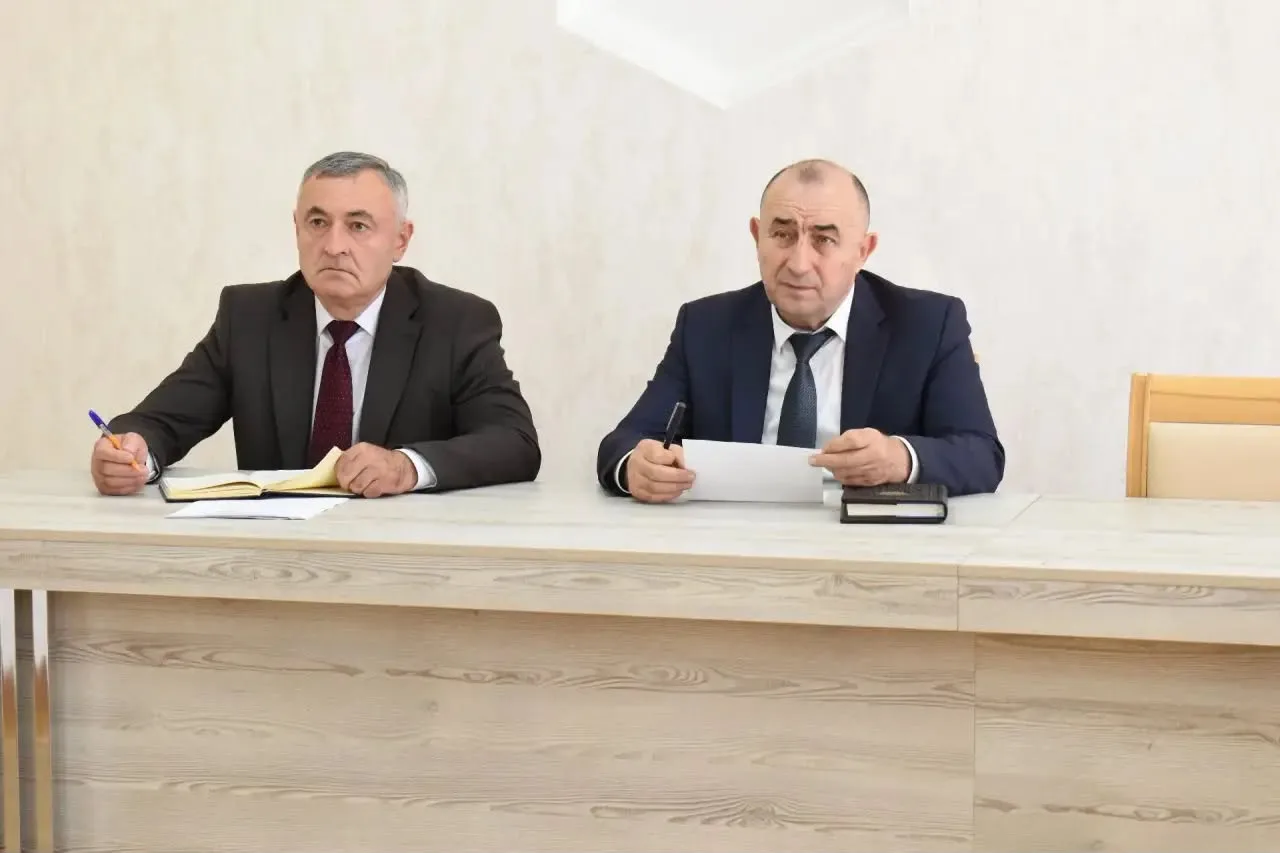 Сегодня, 22 июня 2026 года, провёл еженедельное аппаратное совещание с участием заместителей, руково