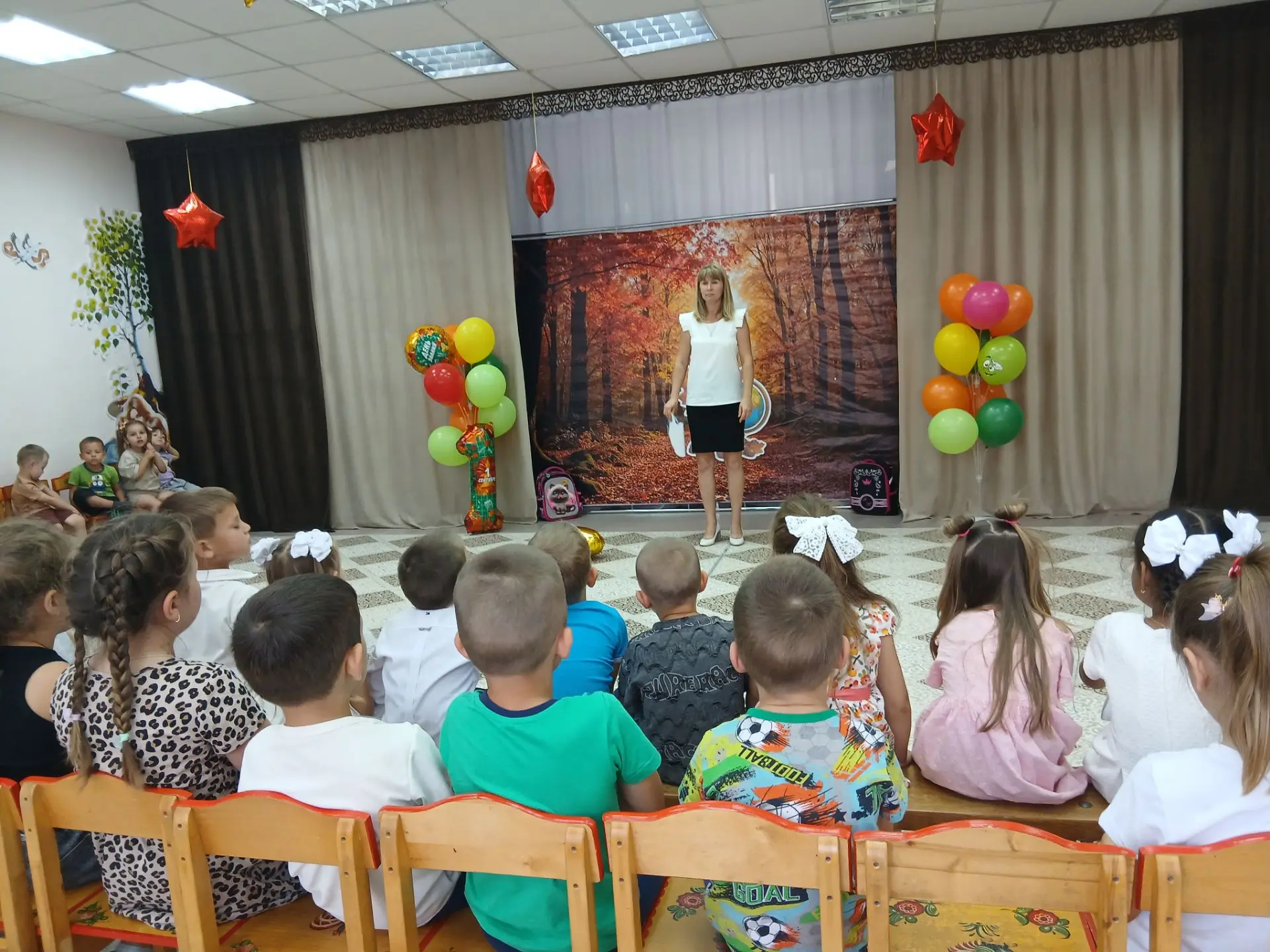 1 сентября в нашем детском саду состоялись праздничные мероприятия «День знаний и ПДД» ...