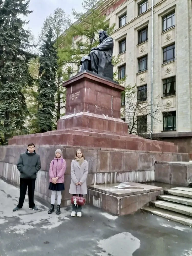 🎉 Ученики ИТШ - призеры Московской олимпиады по химии!  В Большой химической аудитории химического ф
