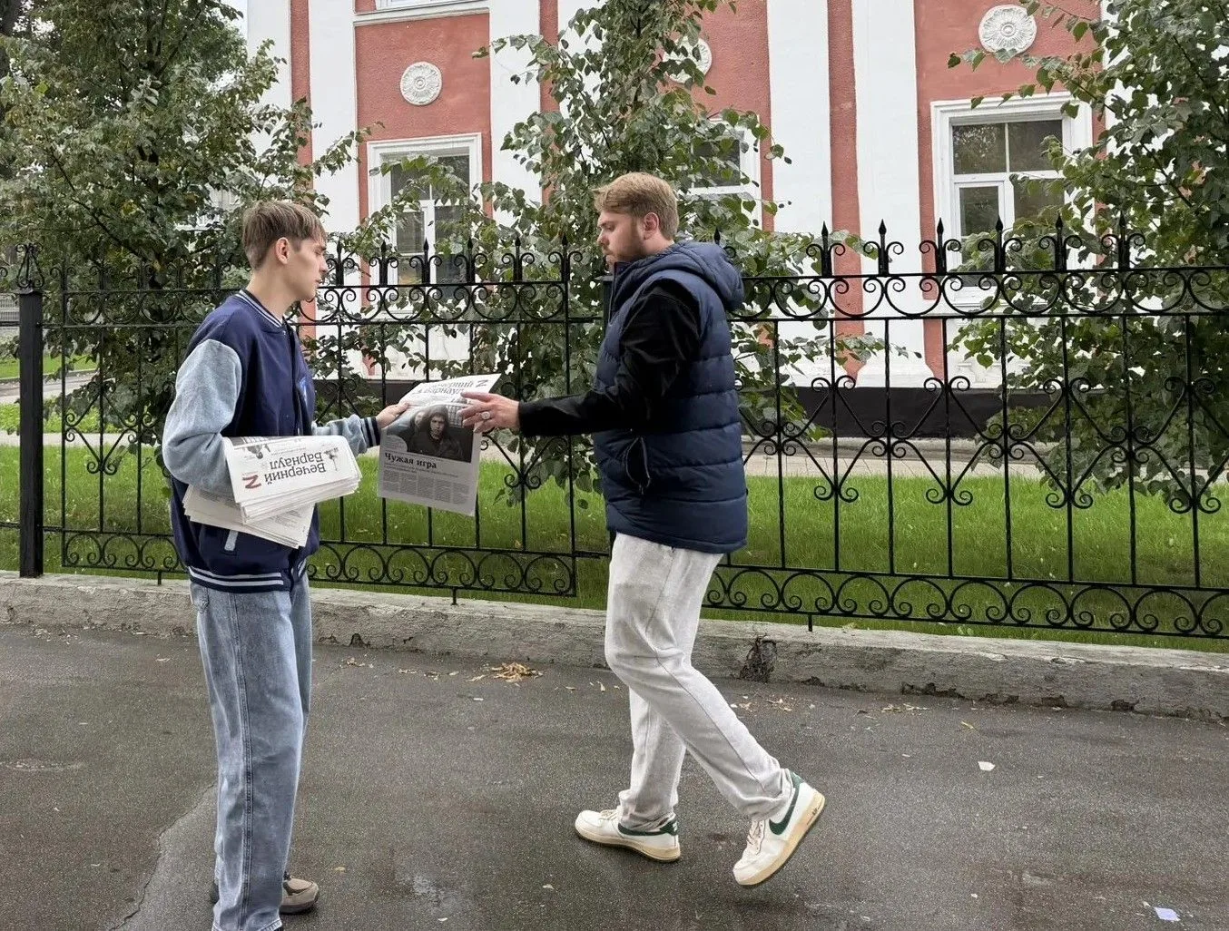 «Мы помним»: в Железнодорожном районе прошли акции ко Дню солидарности в борьбе с терро...
