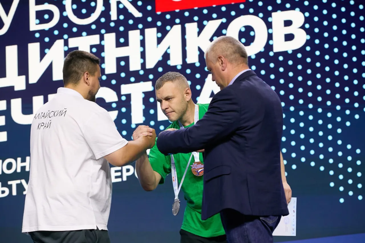 🏆В Сибири прошел «Кубок Защитников Отечества»

Больше 120 ветеранов СВО из 10 сибирских регионов со