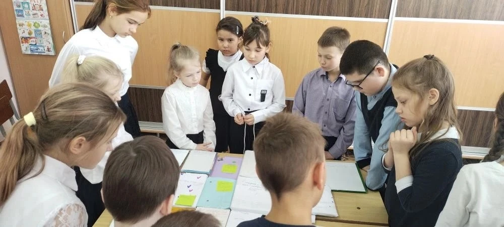 Что скрывает обложка?